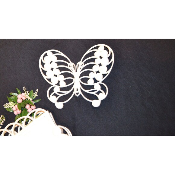 SALE Vintage Flower Cart and Butterflies Wall Decor 1970s - Picture 3 of 6